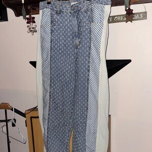 POL Blue and White Patterned Women Jeans